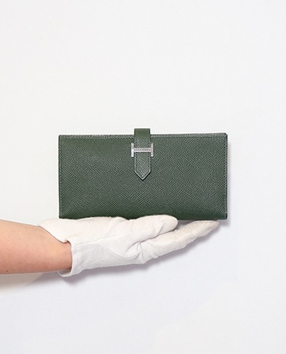Hermes Bearn Long Wallet Epsom Leather in Vert Anglais, front view